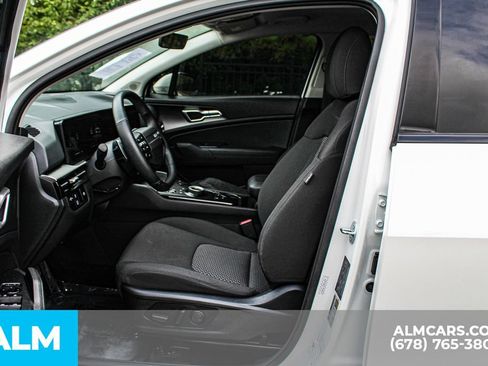 Used 2026 Kia Sportage S AWD/4WD image 16