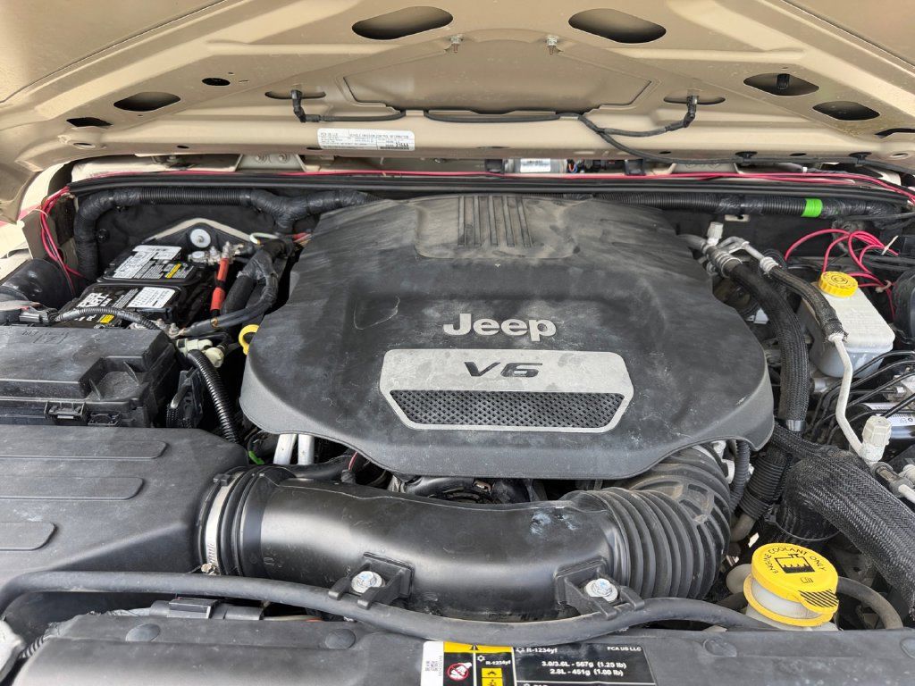 Used 2018 Jeep Wrangler Unlimited Sport S AWD/4WD image 19