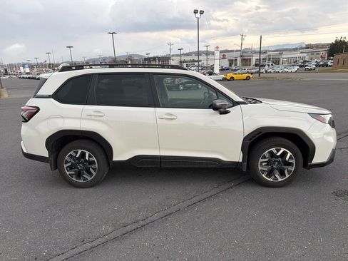 Certified 2025 Subaru Forester Premium w/ Convenience Package #2 image 6