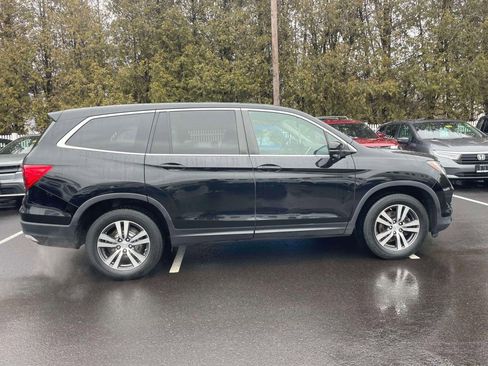 Certified 2017 Honda Pilot EX-L image 4