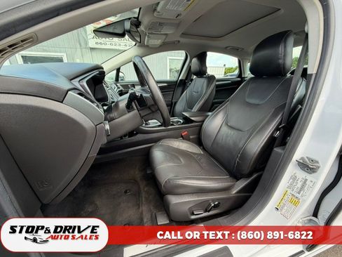 Used 2013 Ford Fusion Titanium w/ Titanium Driver Assist Pkg FWD image 17
