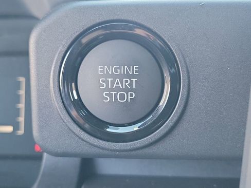 Used 2026 Toyota Tacoma SR5 image 10