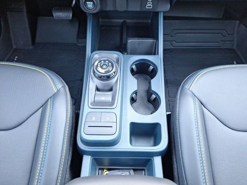 New 2026 Ford Maverick Lobo AWD/4WD image 13