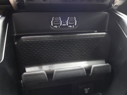 Used 2024 RAM 2500 Laramie AWD/4WD image 44