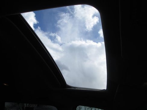 Used 2005 Honda Odyssey Touring image 5