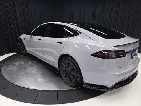 Used 2023 Tesla Model S Standard Range AWD/4WD image 12