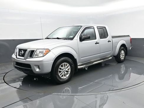 Used 2016 Nissan Frontier SV w/ SV Value Truck Package image 2