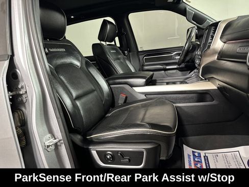 Used 2019 RAM 1500 Laramie w/ Sport Appearance Package AWD/4WD image 30