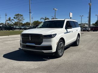 New 2026 Lincoln Navigator Reserve video 2