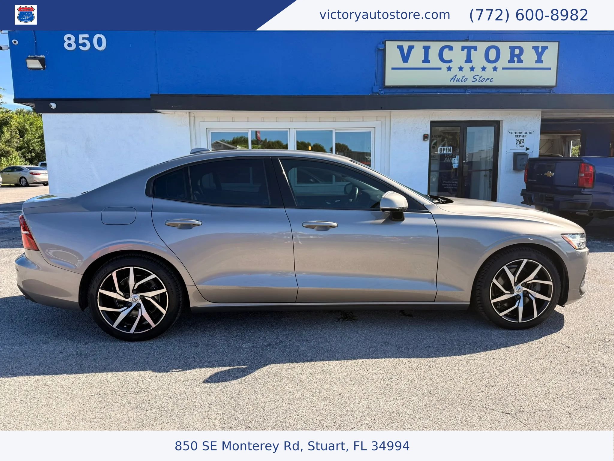 Used 2020 Volvo S60 T5 Momentum FWD image 12