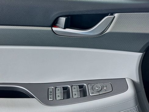 Certified 2025 Hyundai Palisade SEL FWD image 18
