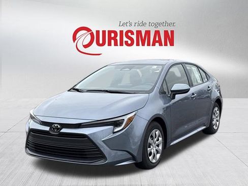 Used 2026 Toyota Corolla LE image 5
