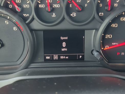 New 2024 Chevrolet Silverado 1500 W/T w/ WT Value Package image 26