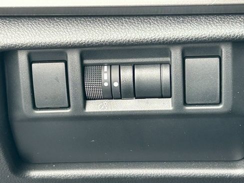 Used 2024 Subaru Impreza 2.0i image 21