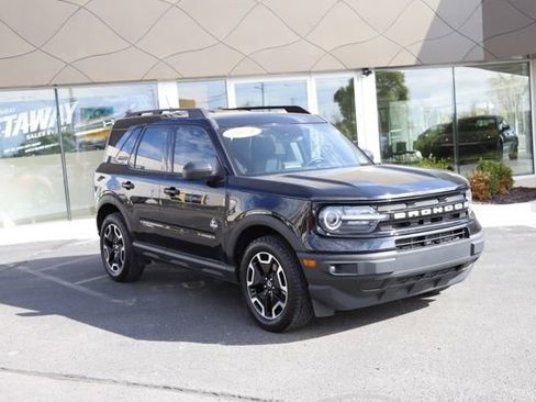 Used 2021 Ford Bronco Sport Outer Banks w/ Outer Banks Package (96D) AWD/4WD image 1