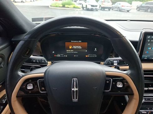 Used 2022 Lincoln Corsair Reserve w/ Equipment Group 201A AWD/4WD image 22