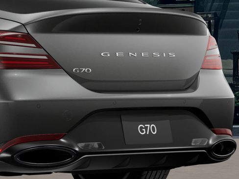 New 2026 Genesis G70 2.5T Prestige image 15