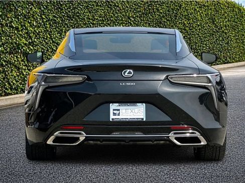 Used 2018 Lexus LC 500 Coupe w/ Touring Package RWD image 5