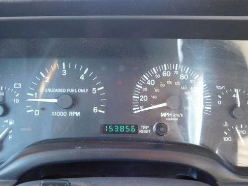 Used 1998 Jeep Cherokee Sport image 18