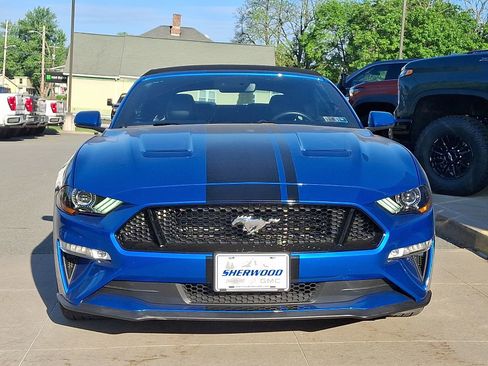 Used 2019 Ford Mustang GT Premium w/ Equipment Group 401A RWD image 3