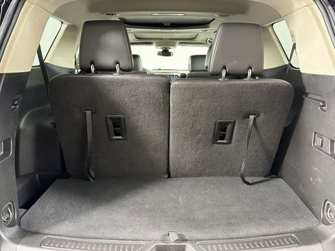 Used 2023 GMC Acadia Denali w/ Trailering Package image 17