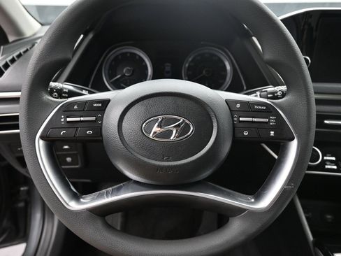 Certified 2023 Hyundai Sonata SEL w/ Preferred Accessory Package FWD image 13