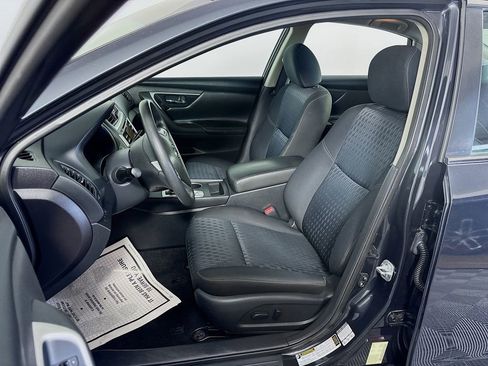 Used 2016 Nissan Altima 2.5 S w/ Power Driver Seat Package FWD image 11