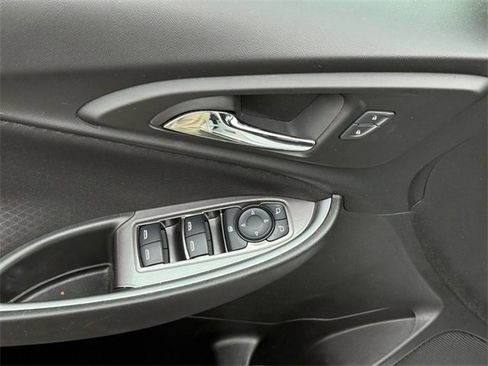 Used 2024 Chevrolet Malibu LT image 16