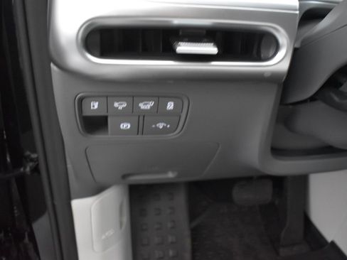 New 2026 Hyundai Ioniq 9 SEL image 21