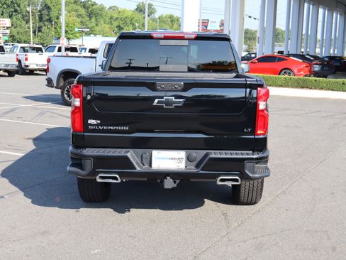 Used 2026 Chevrolet Silverado 1500 LT Trail Boss w/ Convenience Package II AWD/4WD image 9