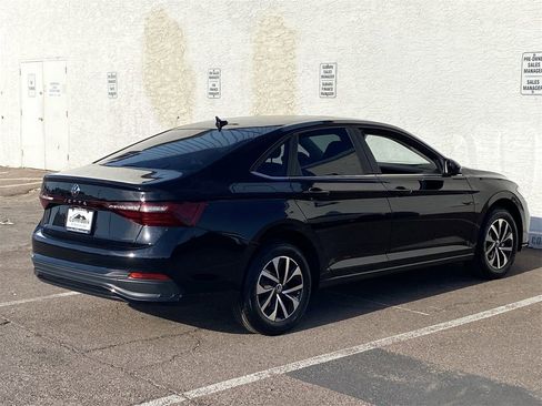 New 2025 Volkswagen Jetta S image 5