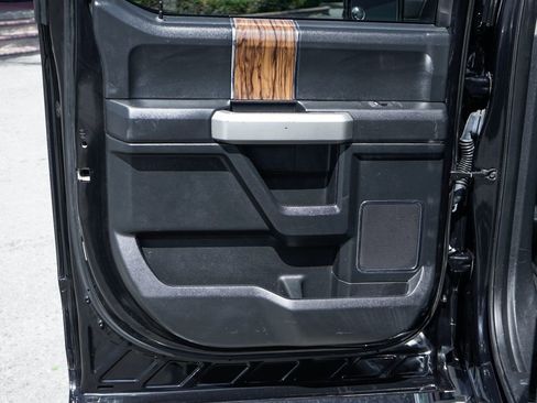 Used 2019 Ford F150 Lariat w/ Equipment Group 502A Luxury AWD/4WD image 36