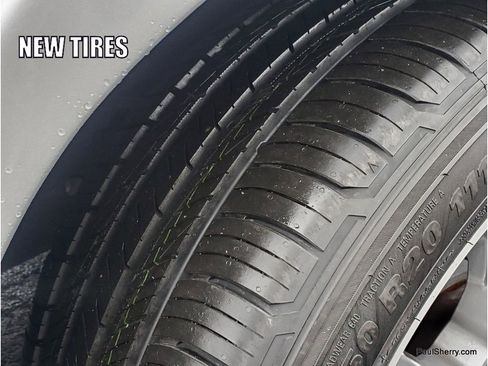 Used 2019 GMC Savana 2500 w/ Enhanced Convenience Package image 12