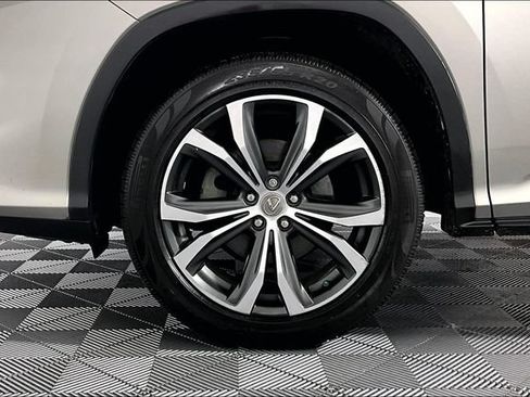 Used 2017 Lexus RX 350 FWD w/ Premium Package image 8