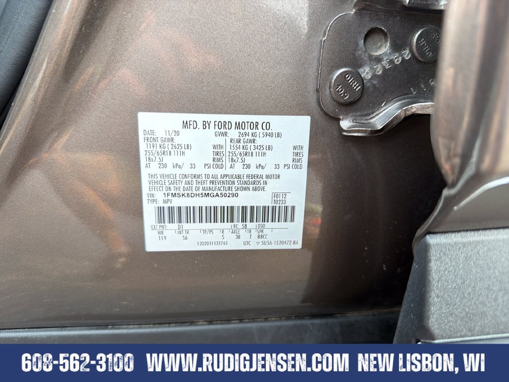 Used 2021 Ford Explorer XLT w/ Equipment Group 202A AWD/4WD image 29
