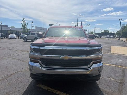 Used 2017 Chevrolet Silverado 1500 LT w/ All Star Edition AWD/4WD image 2