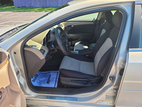 Used 2012 Chevrolet Malibu LT w/ Power Convenience Package FWD image 22