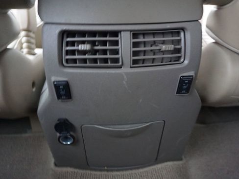 Used 2015 Nissan Armada Platinum w/ 2nd Row Captain Seat Package image 17