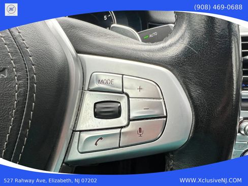 Used 2019 BMW 750i xDrive w/ M Sport Package image 13