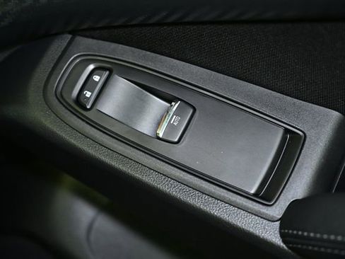 Used 2024 Subaru Ascent Premium w/ Convenience Package image 64