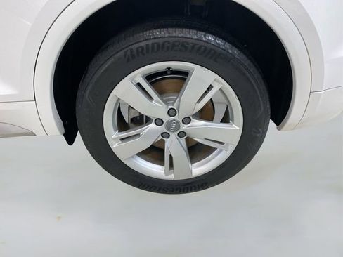 Used 2018 Audi Q5 2.0T Premium image 18