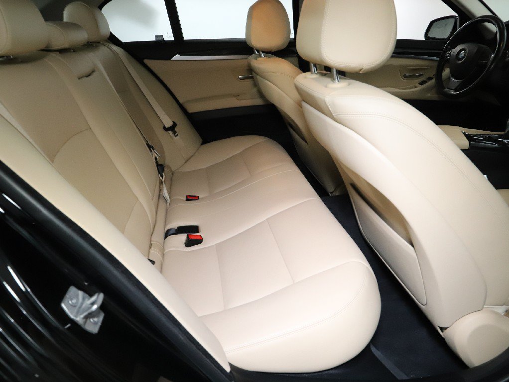 Used 2016 BMW 535i xDrive Sedan AWD/4WD image 32
