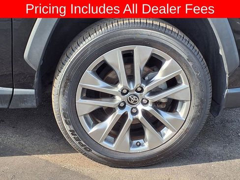 Used 2023 Toyota RAV4 XLE Premium FWD image 9