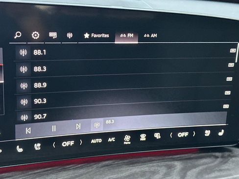 New 2025 Audi Q5 Premium Plus image 17