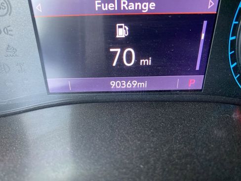 Used 2019 Chevrolet Colorado LT w/ LT Convenience Package image 6