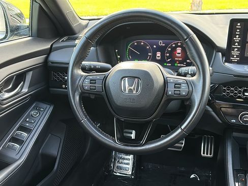 Used 2024 Honda Accord Sport image 25