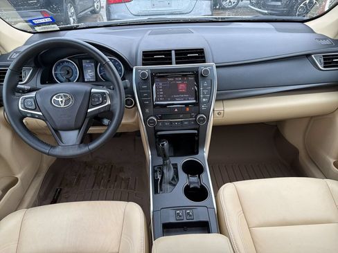 Used 2015 Toyota Camry XLE FWD image 9