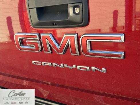 Used 2021 GMC Canyon AT4 image 8