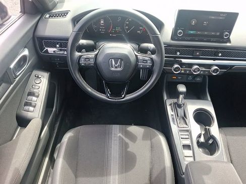 Used 2023 Honda Civic Sport image 11