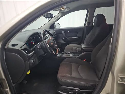 Used 2016 Chevrolet Traverse LT w/ Style and Technology Package AWD/4WD image 7